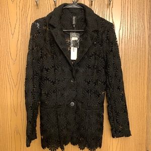 Flower pattern blazer, new with tags never worn! Size S